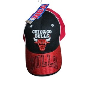 Chicago Bulls NBA Baseball Hat NWT